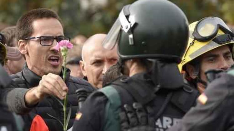 Referendum Catalonië - Al 38 mensen gewond door politiegeweld