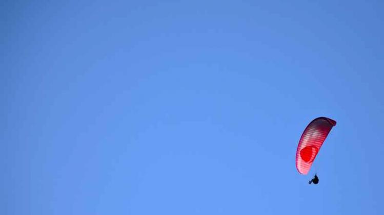 Neergestorte paraglider is in werkelijkheid een tros ballonnen