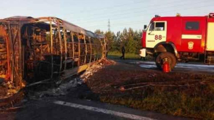 Zeker negentien doden bij botsing tussen trein en bus in Rusland
