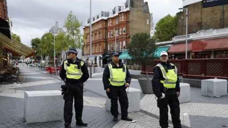 Auto rijdt in op voetgangers in Londen: 11 gewonden