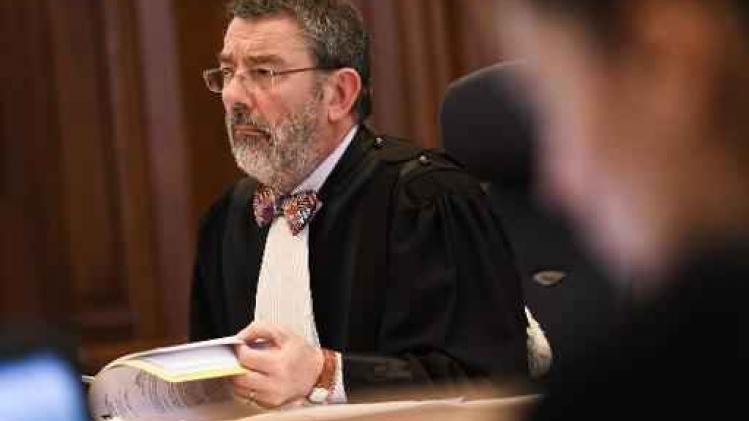 Rechtbankvoorzitter Hennart laat griffie overtuigingsstukken sluiten