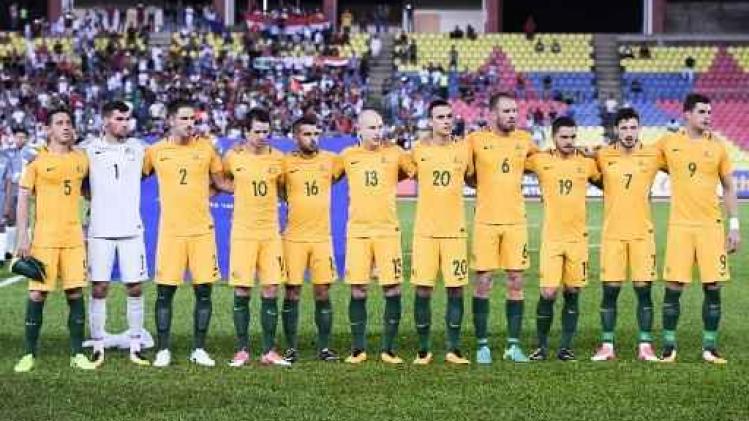 Australië heeft verlengingen nodig om weg naar intercontinentale play-off open te beuken