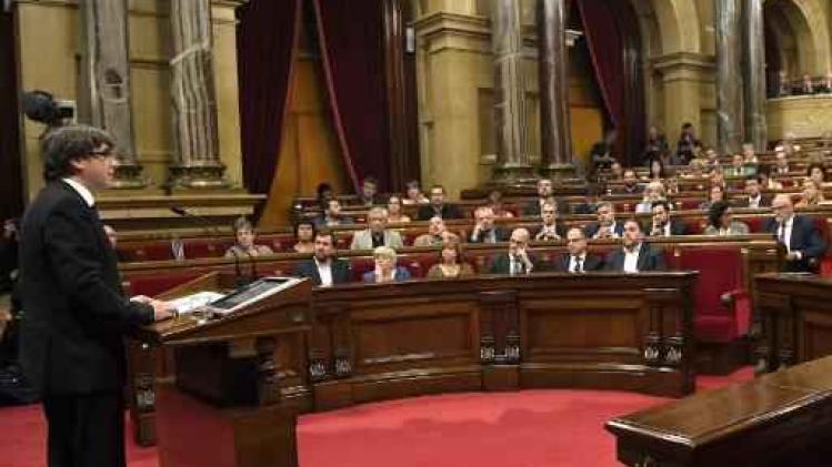 Puigdemont roept onafhankelijkheid niet uit