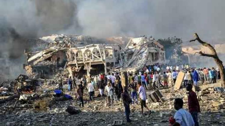 Dodentol bomaanslag Mogadishu loopt op tot meer dan 90
