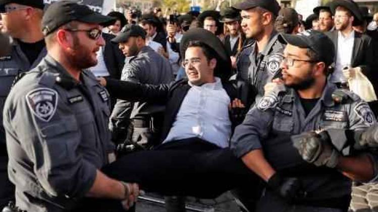 Duizenden ultraorthodoxe joden betogen in Jeruzalem tegen militaire dienst