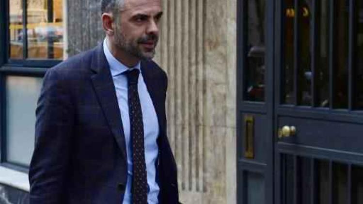 Puigdemonts interne tegenstander maakt aanspraak op opvolging