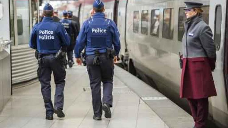 Twee personen onder aanhoudingsbevel geplaatst in zaak van verijdelde Thalys-aanslag