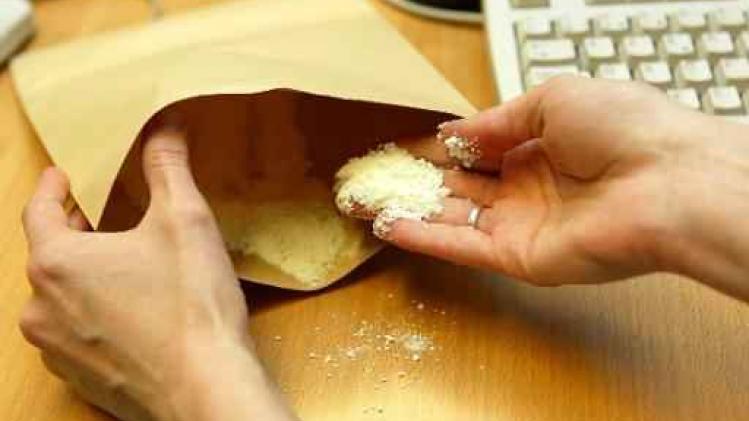 Envelop met wit poeder aangetroffen in Spaanse winkel in Anderlecht