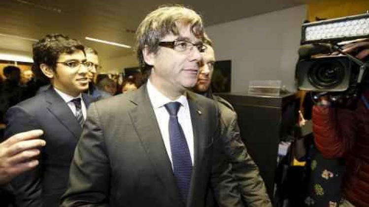 Rechter vaardigt aanhoudingsbevel tegen Puigdemont uit
