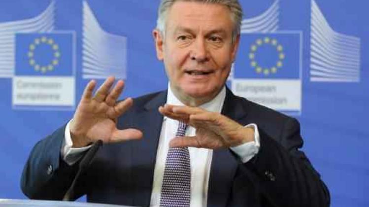 Ook Karel De Gucht vindt dat Europa zich duidelijk moet uitspreken over Catalonië