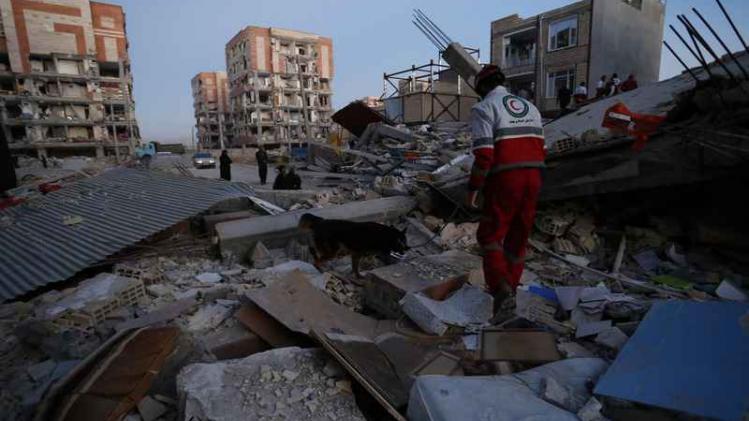 Al meer dan 200 doden na zware aardbeving in Iran en Irak