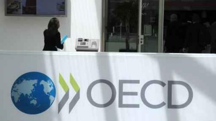 Rapport OESO - Vier procent van Belgische werknemers werkt 50 uur of meer per week