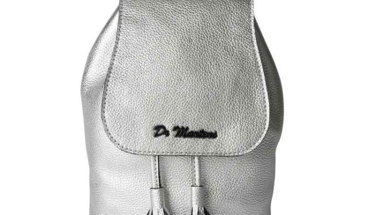 FW17_DRMARTENS_ACCESSORIES_AB053040_EUR_110.jpg