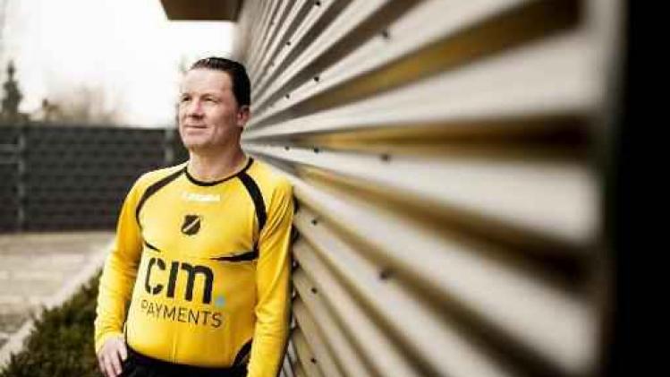 Nederlandse voetbalbond schorst NAC-trainer Stijn Vreven voor één duel