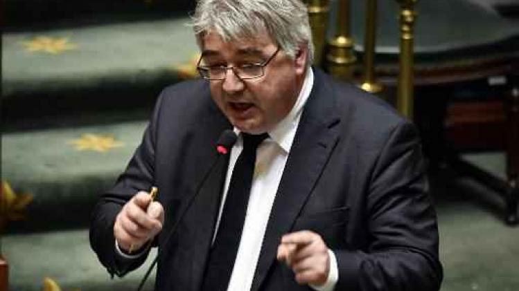 Hendrik Vuye: "Regering heeft dossier prins Laurent heel slecht aangepakt"