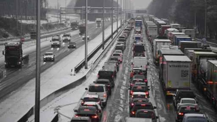 Winterweer zorgt voor drukste dag van het jaar op Vlaamse snelwegen