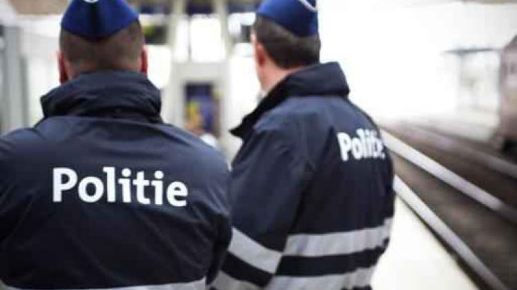 Politie Brussel Hoofdstad Elsene opent onderzoek naar shoppende agenten