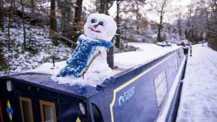 Winterweer blijft reizigers in Groot-Brittannië last bezorgen