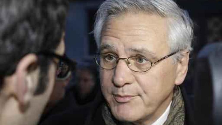 Zeven op de tien gecontroleerde zonnecentra nog altijd in overtreding