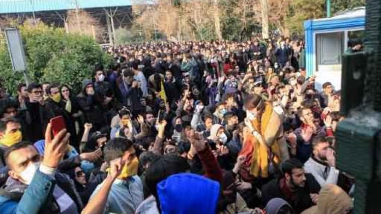 Betogingen in Iran: toegang tot sociale media teruggeschroefd