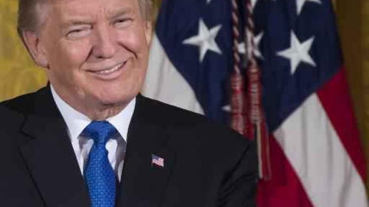 Trump steekt loftrompet op voor zijn eerste jaar in het Witte Huis