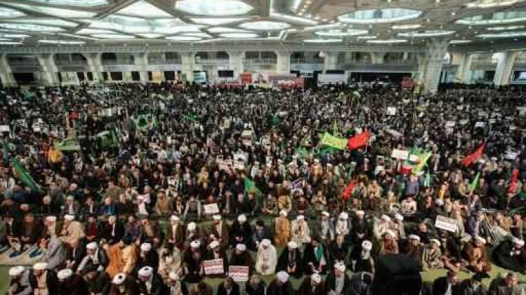 Tienduizenden mensen nemen deel aan door staat georganiseerde tegenbetogingen in Iran