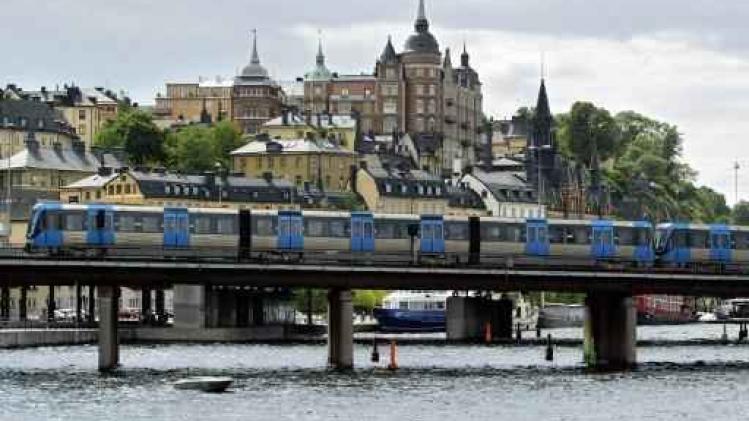 Twee gewonden bij ontploffing aan ingang metrostation in Stockholm