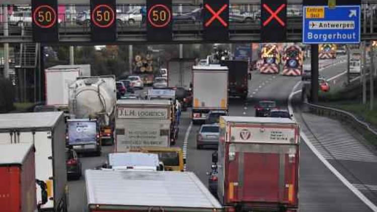 Gemiddelde filelengte steeg vorig jaar naar recordniveau op Vlaamse snelwegen
