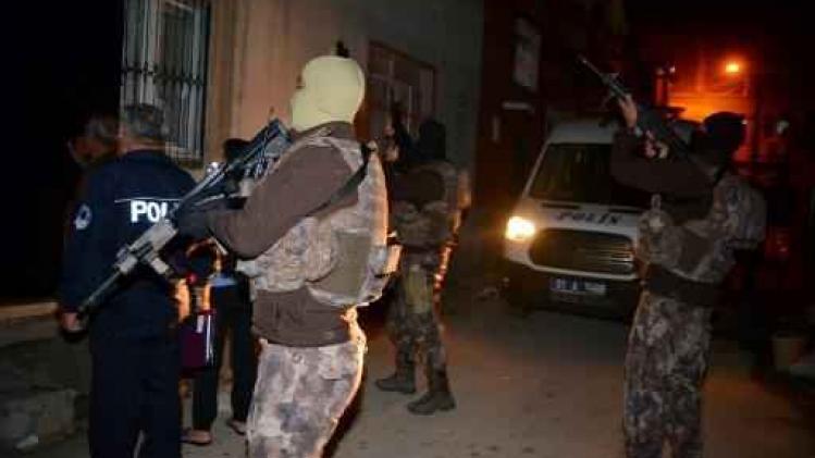 Turkse autoriteiten verordenen arrestatie van 129 ex-politieagenten