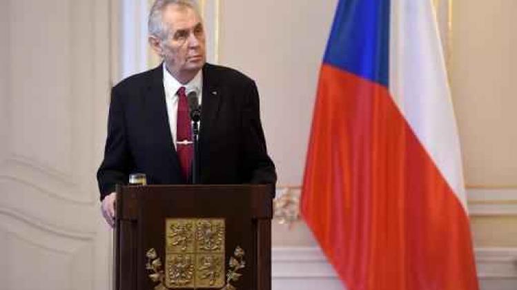 Presidentsverkiezingen Tsjechie - Aftredend president Zeman ligt op kop volgens gedeeltelijke uitslagen