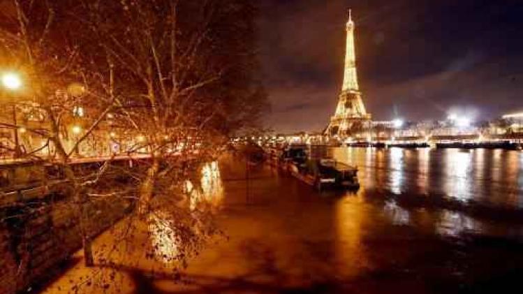 Seine meer dan vier meter hoger dan normaal in Parijs