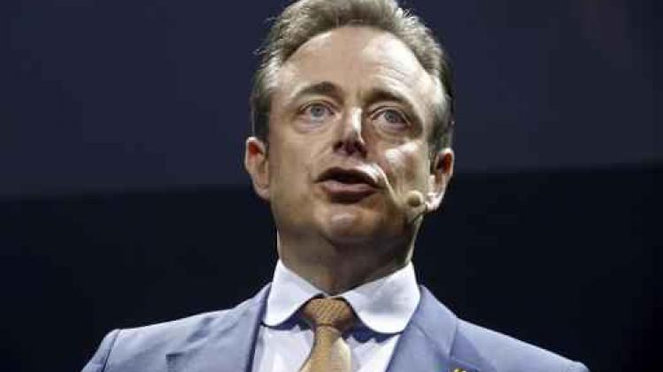 De Wever wil naar "volgende fase" in Antwerpse war on drugs