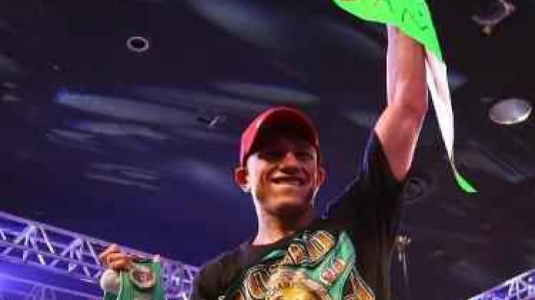 Mexicaan Miguel Berchelt behoudt WBC-titel bij de superpluimgewichten