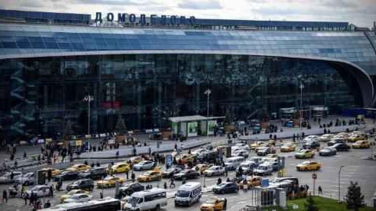 Russisch passagiersvliegtuig in Moskou gecrasht: alle 71 inzittenden overleden