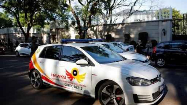 Zuid-Afrikaanse politie valt binnen bij vertrouwelingen van president Zuma
