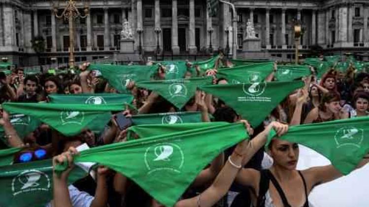 Duizenden Argentijnen eisen legalisatie abortus