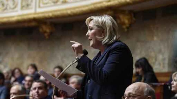Marine Le Pen in verdenking gesteld na delen foto's met IS-geweld op Twitter