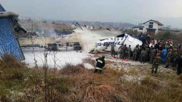 Zeker 39 doden bij vliegtuigcrash in Nepal