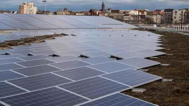 Vlamingen hebben 812 grote daken genomineerd voor zonnepanelen