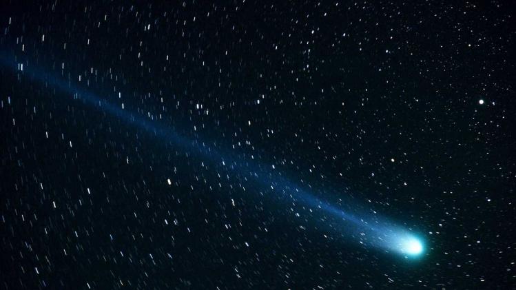 comet-877918_1280