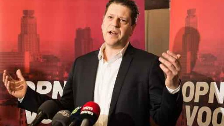 Meeuws nog steeds niet officieel op de hoogte van onderzoek