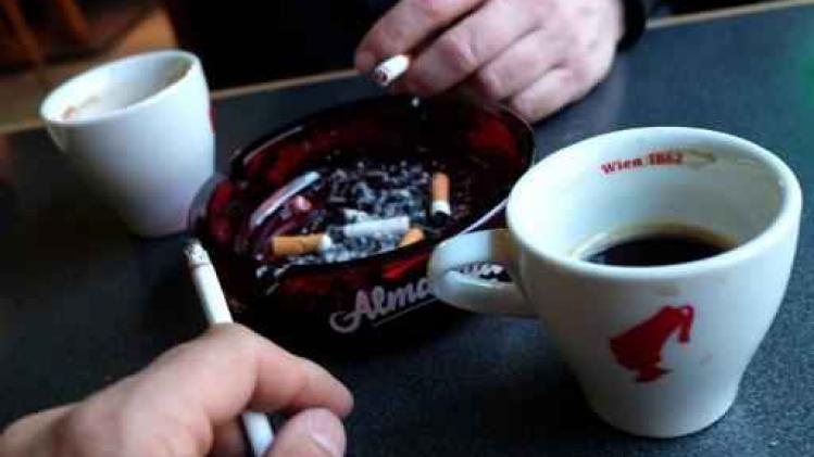 Honderdduizenden Oostenrijkers stemmen voor rookverbod in de horeca