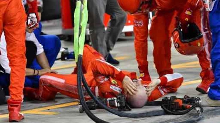F1 - GP van Bahrein - Monteur Ferrari breekt been bij pitstop Räikkönen