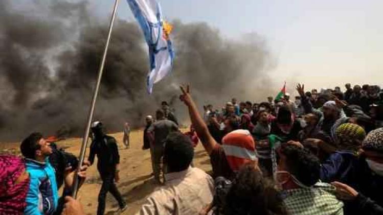 Dode en meer dan 700 gewonden bij nieuwe protesten aan de grens met Israël