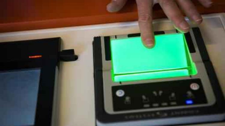 Alle identiteitskaarten in EU krijgen digitale vingerafdruk