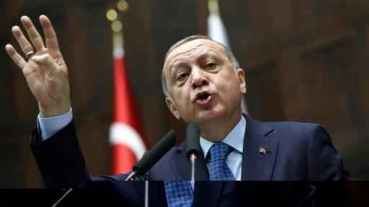 Turkse president Erdogan roept vervroegde verkiezingen uit