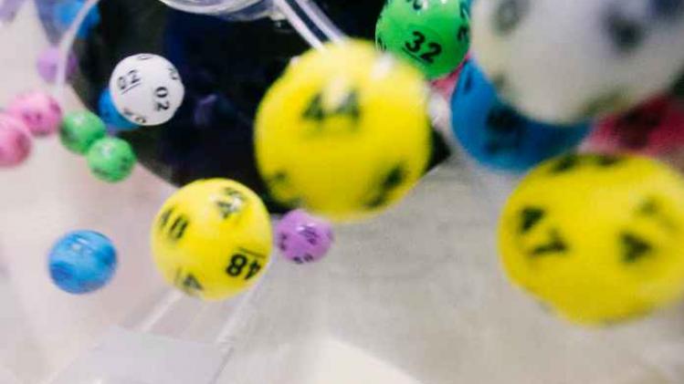 Australiër wint loterij met favoriete cijfers van overleden vader