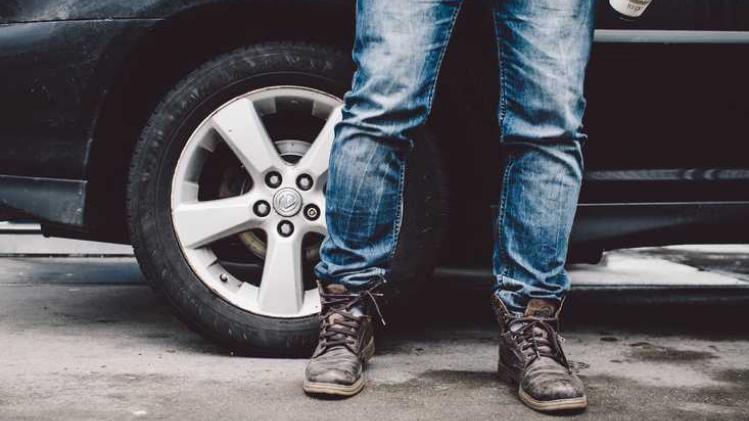 car-jeans-shoes-travel-large