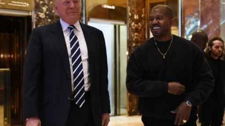 Kanye West bejubelt Donald Trump in nieuw nummer