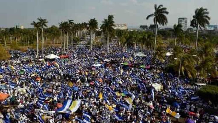 Betogers eisen onafhankelijk onderzoek naar gewelddadig politieoptreden in Nicaragua